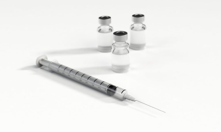 Injections for knee osteoarthritis: how long are they effective?